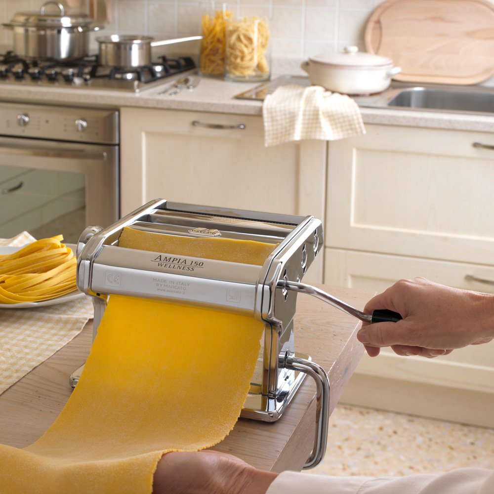 Marcato Pasta Machine, Pasta Maker, Pasta Roller for Handmade Fresh Pasta Made in Italy, Chromed Steel - Image 3