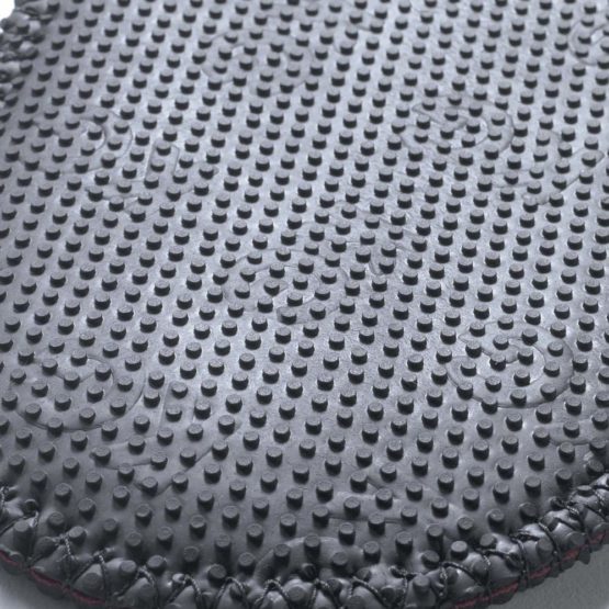Kitchen Grips Chef´s Mitt Small,Black/Red, 10.75"/27cm - Image 3