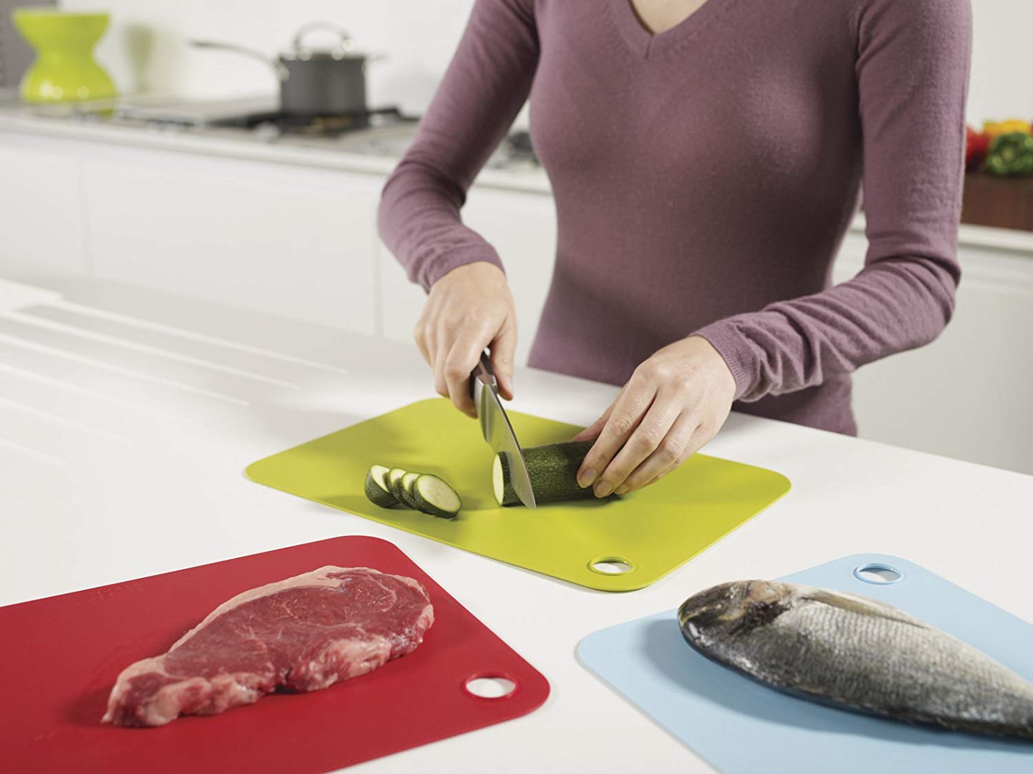 Joseph Joseph Pop - 3-Piece Double-Sided Colour Coded Chopping Board Mat Set, Flexible, Easy to Store, Dishwasher-Safe, Multicolour - Image 4