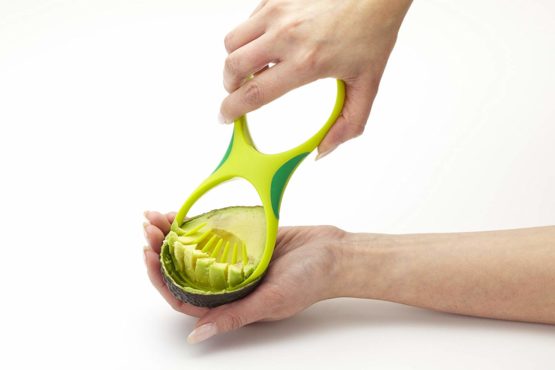 Kitchen Craft 2-in-1 Avocado Slicer and Scooper Tool, Green - Image 3