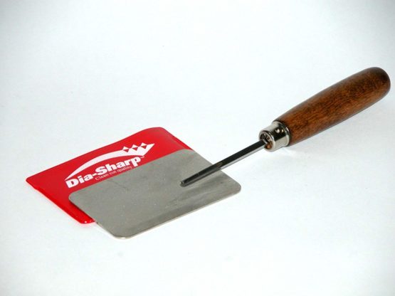 DMT D3F 3-Inch Dia-Sharp Credit Card Sized Fine Sharpener - red - Image 3
