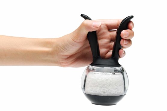 Chef'n SaltBall Salt Grinder, One Handed Refillable Salt Mill, Adjustable from Ultra-Fine to Coarse, 8 x 8 x 15 cm - Image 3