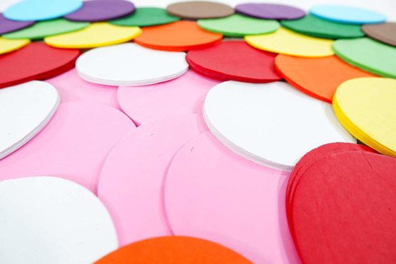 Ci Tissue 58008-CI-101 4600-Piece 10 cm Paper Tissue Circles, Assorted Colours - Image 3