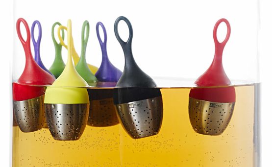 AdHoc TE09 FLOATEA Floating Tea Infuser | Stainless Steel/Plastic | Loose Leaf Tea Filter, With Drip-Collector Stand, Easy Refill | (H) 130mm x (D) 40mm | Red - Image 2