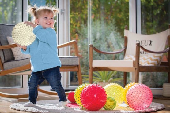 Edushape Glow-in-The-Dark Sensory Ball - Image 4