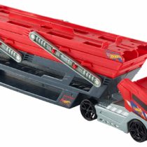 Hot Wheels 900 CKC09 Mega Hauler Truck