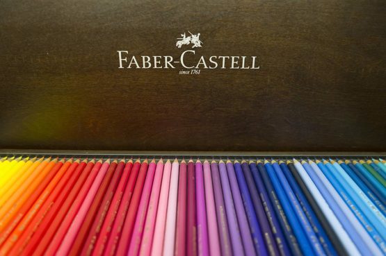Faber-Castell 120 Polychromos Artist Colour Pencils in Wenge-Stained Wooden Case - Image 3