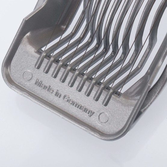 Westmark Egg Slicer For Round Or Oval Slices, Individually Tensioned Stainless Steel Cutting Wires, Aluminium/Stainless Steel, Duplex, Grey, 10202260 - Image 4