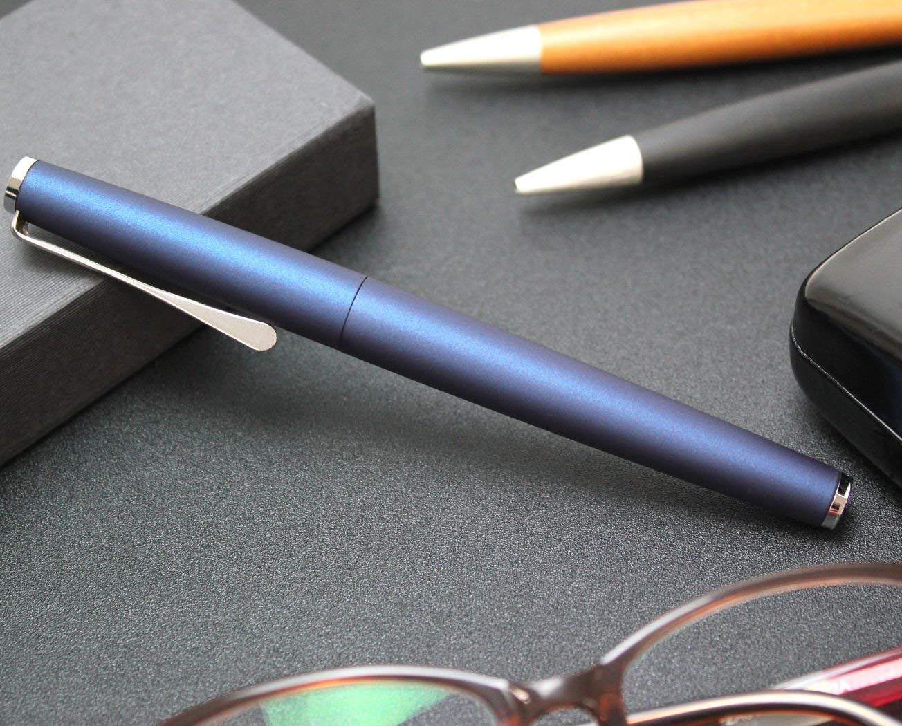 Lamy studio imperialblue, Fountain Pen in elegant metal body, steel nib, partially platinum-plated & in nib size EF - Image 4