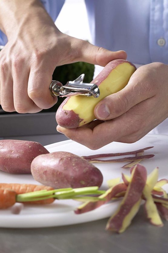 Rosle Stainless Steel Swivel Peeler Right Handed - Image 2