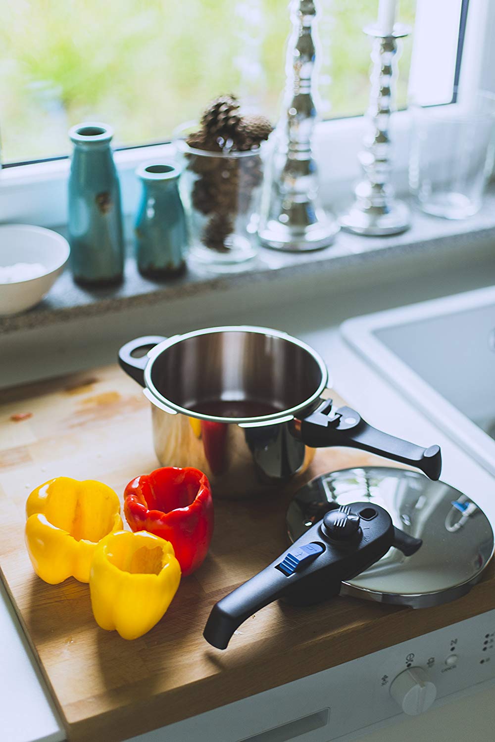 ELO Praktika Plus Stainless Steel Pressure Cooker, 18 cm, 2.7 Litre - Image 3