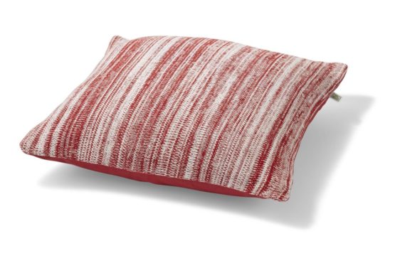 Dutch Decor - Cushion Tainer - 45x45cm - red - Image 3