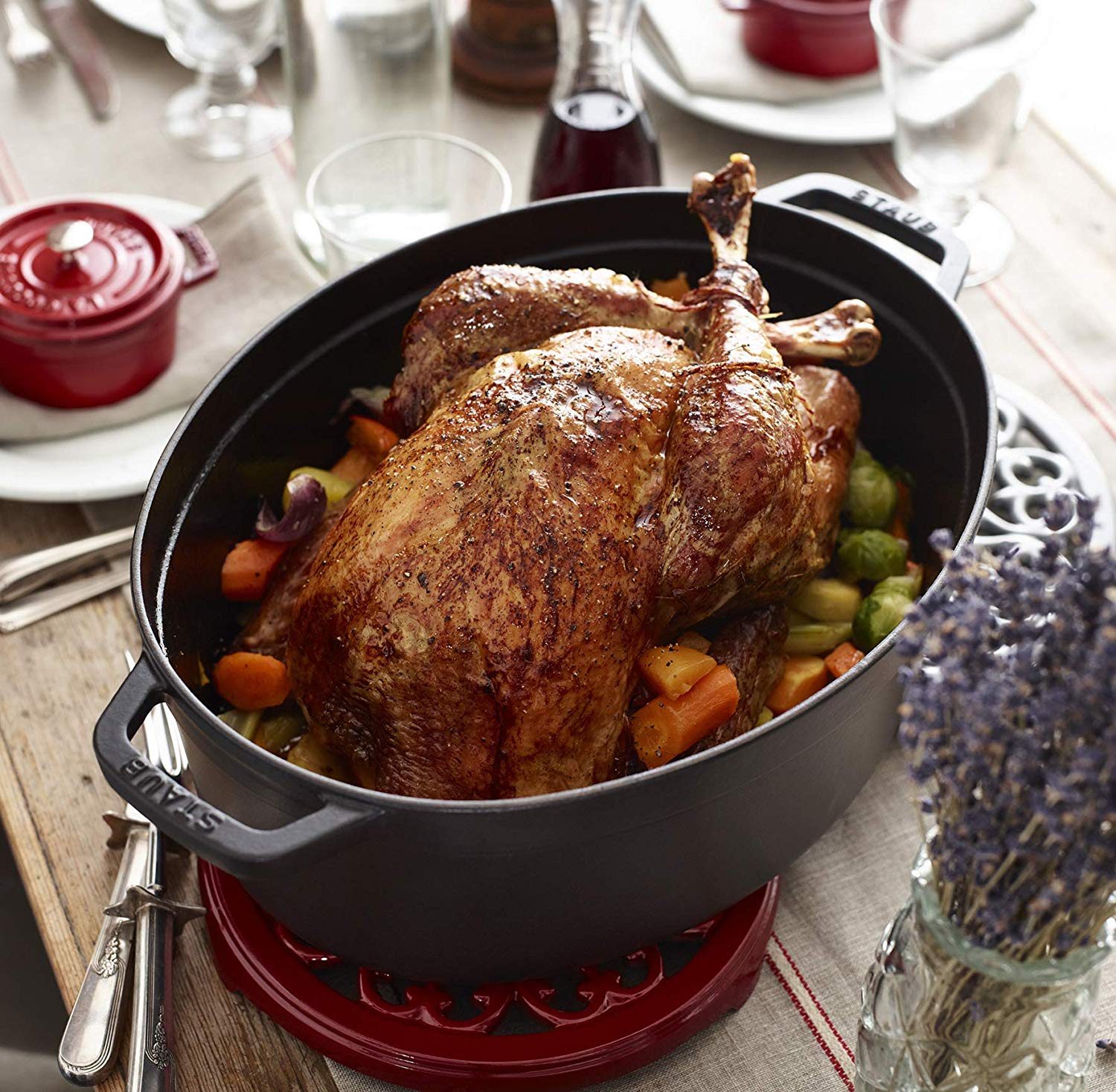 Staub Cast Iron Roaster/Cocotte, Oval 41 cm, 12 L, Black, diameter 41 cm - Image 3