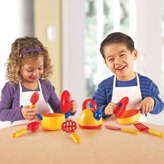 Learning Resources Cooking Set, 10 pieces, Ages 3+ - Image 4