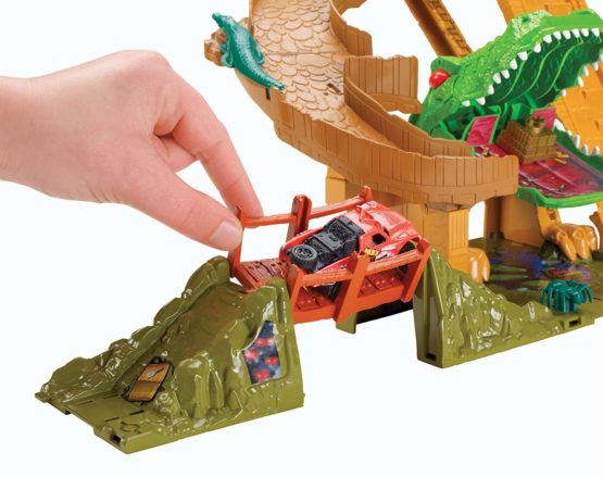 Matchbox Beware of the Croc in this fun filled Hot Wheels adventure - Image 3
