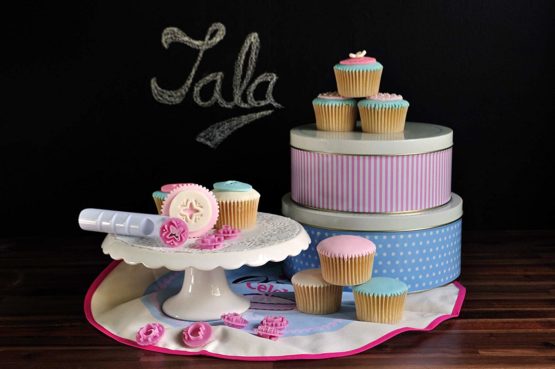 Tala 10B19530 Retro Design Round Cake Tins - 3 Pack - Image 4