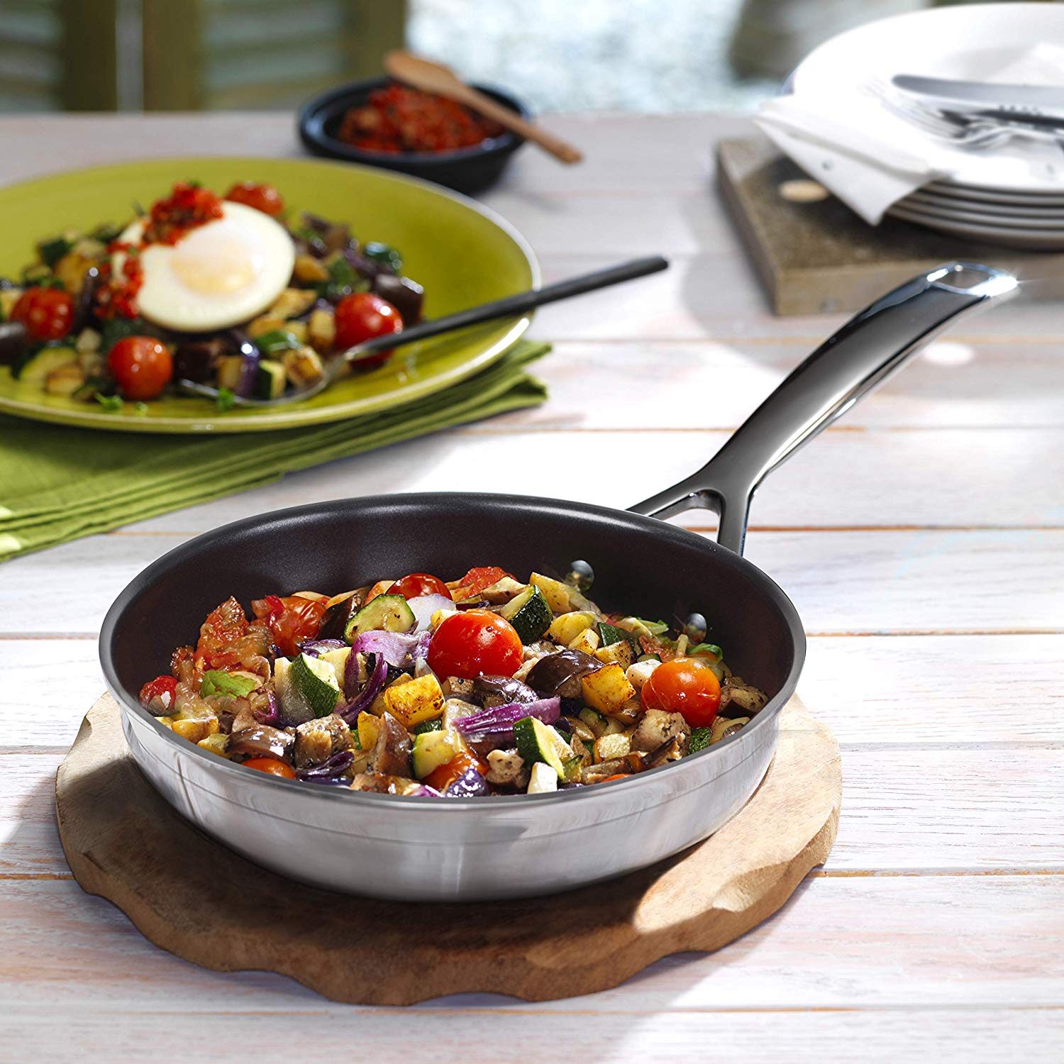 LE CREUSET 3-Ply Stainless Steel Non-Stick Omelette Pan, 20 x 4 cm, 96201320001000, Silver, 8 inches - Image 4