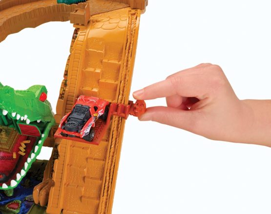 Matchbox Beware of the Croc in this fun filled Hot Wheels adventure - Image 4