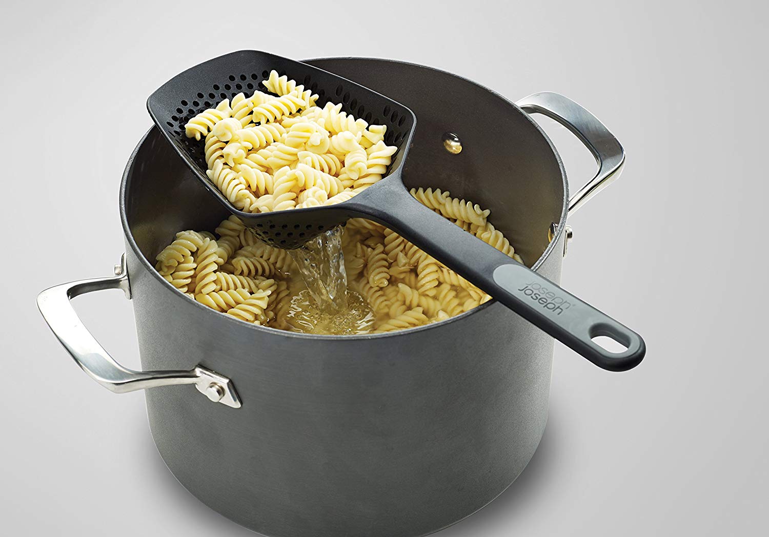 Joseph Joseph Scoop Plus Colander, Spoon Drainer/Strainer, Scoop, Drain and Serve, heat resistant up to 200°C (392°F) - Image 2