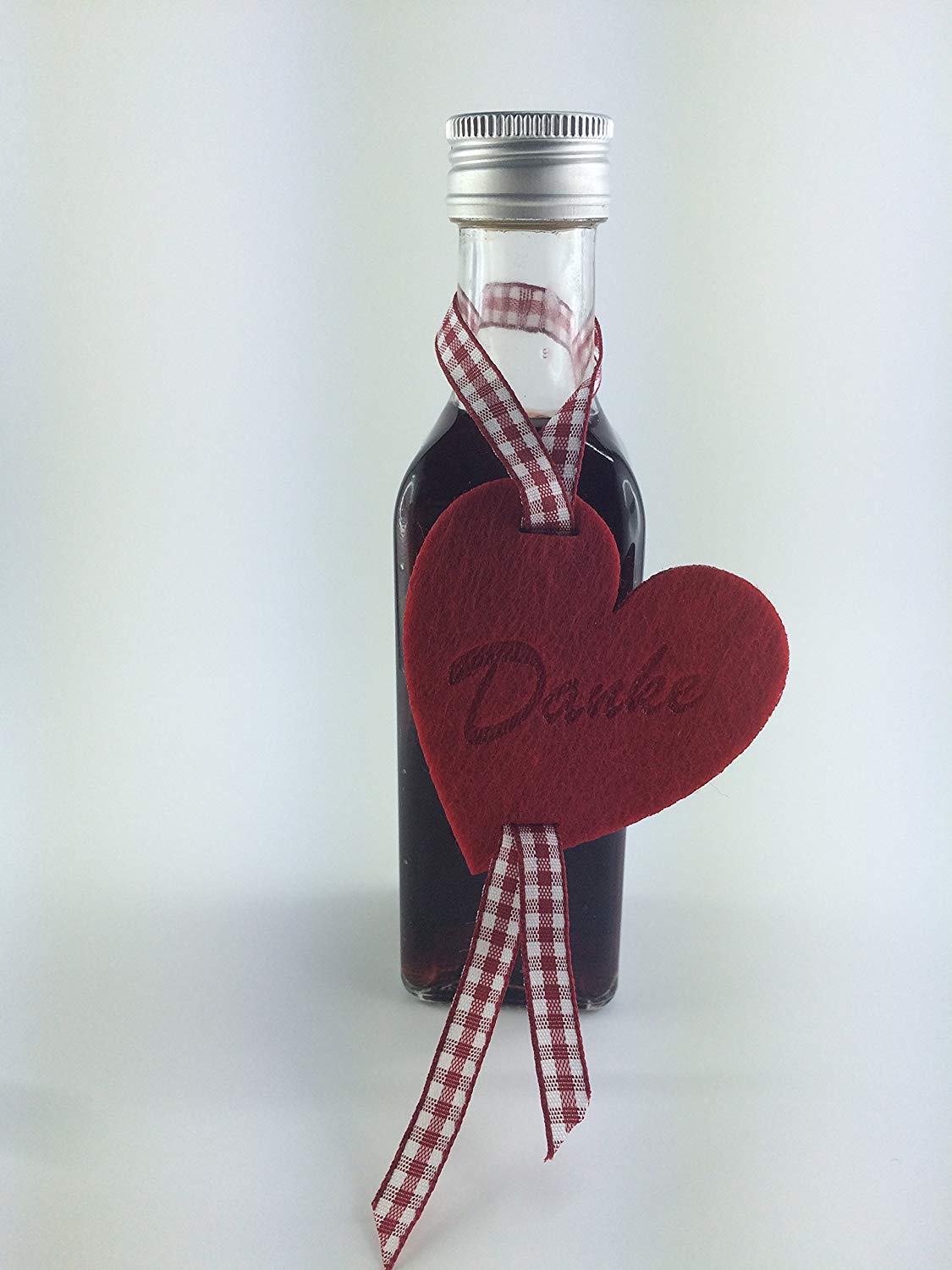 'Petra's Craft News A HEF3960 28 15 x 60 mm with "Thank You Engraved Heart Balanced, Felt Red - Image 4