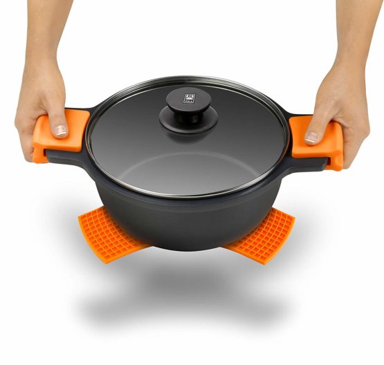 Braisogona Safe- Multi-Use Magnetic Silicon Protector, Orange - Image 3