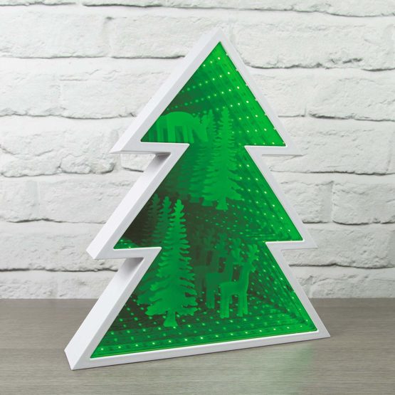 Global Gizmos Xmas Tree Infinity Mirror Light with Reindeer Scene, Green - Image 3