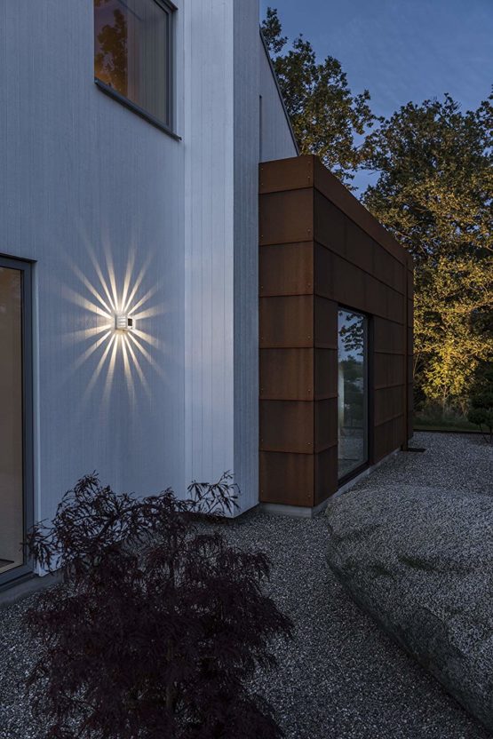 Konstsmide 7978-250 Pescara Up Down Fan Outdoor Wall Light / High Power 3 W LED Wall Lamp / Clear Acrylic Lens / Aluminium / IP54 / Outside Light White - Image 3