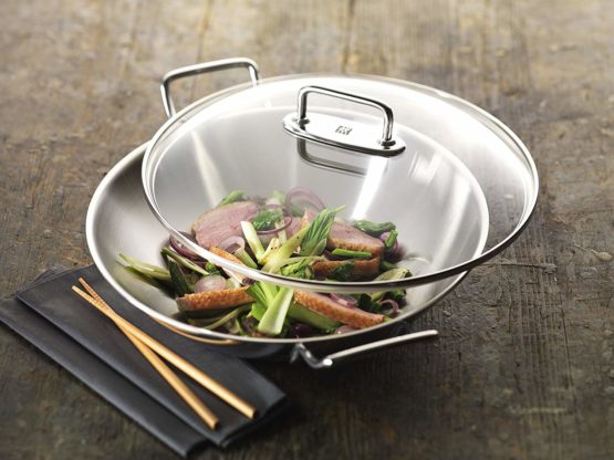 ZWILLING 40992-332-0 Wok, Incl. Glass Lid and Removable Grid Insert, Suitable for Induction, Ø 32 cm, Stainless Steel, Plus, Silver - Image 4