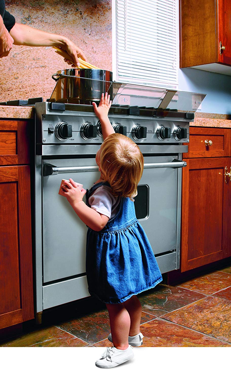 Prince Lionheart Adjustable Cooker Guard | Heat-Resistant | Stove Barrier | Prevents Small Hands Reaching Cooker Top | Adjusts To Fit | 3 Pieces & 3 Attachments | Easy Installation & Removal - Image 2
