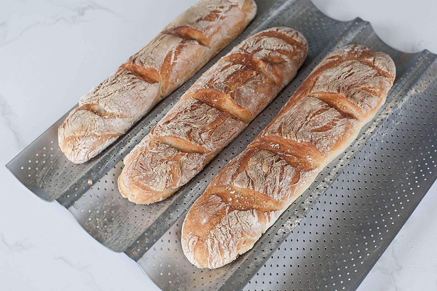 Paderno 47014-35 Baking Sheet for Baguettes, 15 inches by 13 inches, Black - Image 4