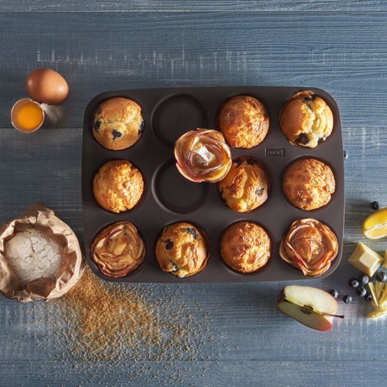 Lurch FlexiForm 85031 American Muffin Tray with 12 Moulds Brown - Image 3
