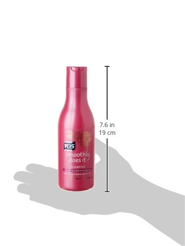 Alberto VO5 Smoothly Does It Shampoo Infused with Vital Oils for Dry Frizzy Hair, Anti-Frizz and Shine, 250ml, Pack of 6 - Image 3