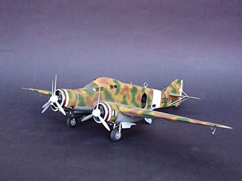 Trumpeter 1:48 - Savoia Marchetti S.M.79-II, Various