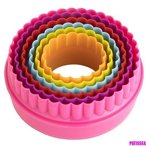 Colourworks Plastic Plain and Fluted Round Cookie Cutters, Multi-Colour, Set of Six, 1 - Pack - Image 4