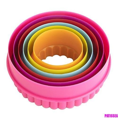 Colourworks Plastic Plain and Fluted Round Cookie Cutters, Multi-Colour, Set of Six, 1 - Pack - Image 3
