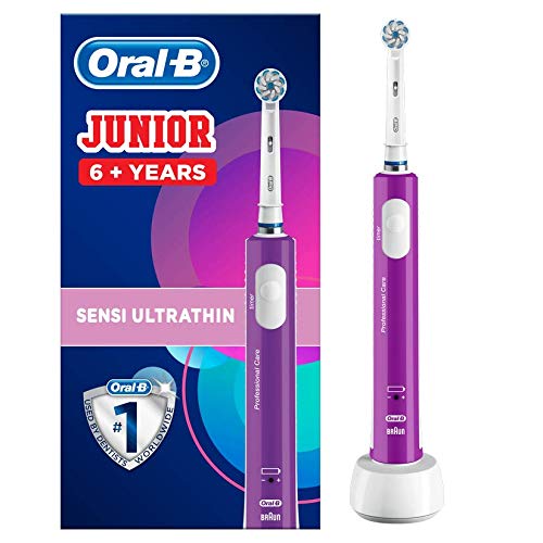 Oral-B Kids Electric Toothbrush, Christmas Gifts for Kids 1 Toothbrush Head, with Kid-Friendly Sensitive Mode