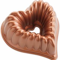 Nordic Ware Elegant Heart Bundt Pan, Cast Aluminium Bundt Tin, Official Bundt Cake Tin with Heart Shape, High-Quality Cake Mould Made in the USA, Colour: Toffee
