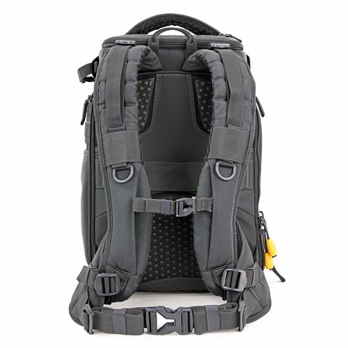 VANGUARD ALTA SKY 45D 18L Camera Rucksack - Grey, 22 Litres - Image 2