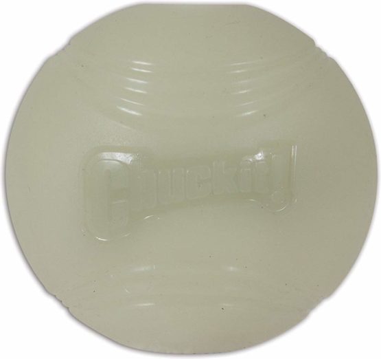 Chuckit! Max Glow Dog Ball High Visibility Glow In The Dark Bouncy Rubber Night Time Fetch Toy - Large(7.3cm) - Image 4