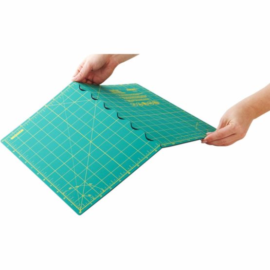 Olfa Folded Cutting Mat-12-inch x 17-inch, 12" x 17" - Image 2