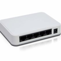 NETGEAR 5 Port Gigabit Ethernet Unmanaged Network Switch (GS205) - Desktop or Wall Mount, Home Network Hub, Ethernet Splitter, Plug-and-Play, Silent Operation