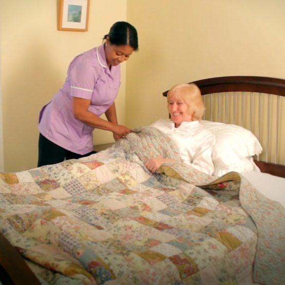 Repose Pressure Relieving Single Mattress Overlay, Cushion & Pump - Image 2