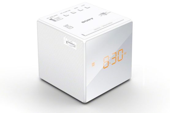 Sony ICF-C1 FM/AM Clock Radio - White - Image 3