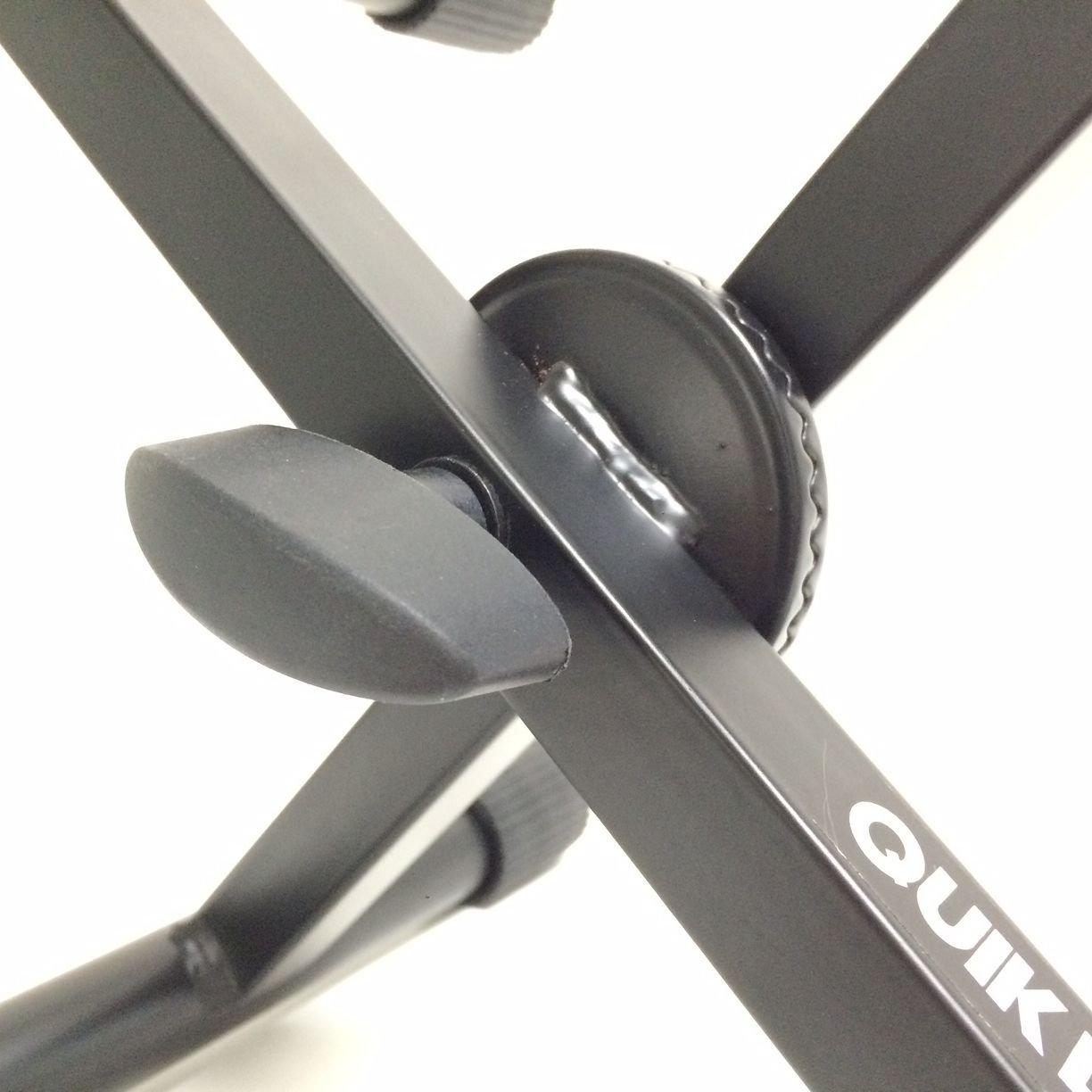QUIK LOK QL322 Micro "X" Desktop Stand for 25 and 49 Note Keyboards, Maximum Load 45 kg, Weight 1.4 kg, Black - Image 2
