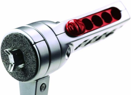 MasterLock 2120E 1.8m x 5mm Combi Computer Cable Lock - Image 4