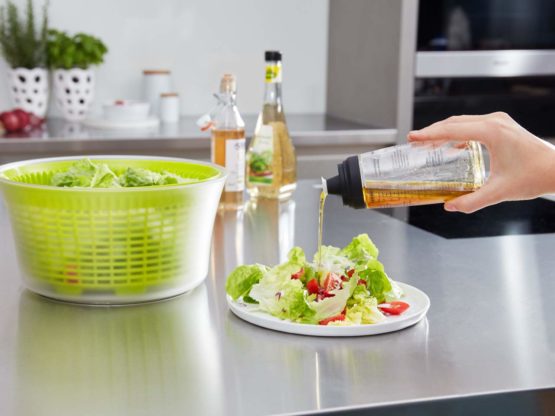 Leifheit Salad Dressing Shaker, 5 Imprinted Recipes, Glass Bottle, Non-Drip Spout, Dishwasher Safe, Black Transparent, 300 ml Measuring, Salad Dressing Pots, dressing maker - Image 2