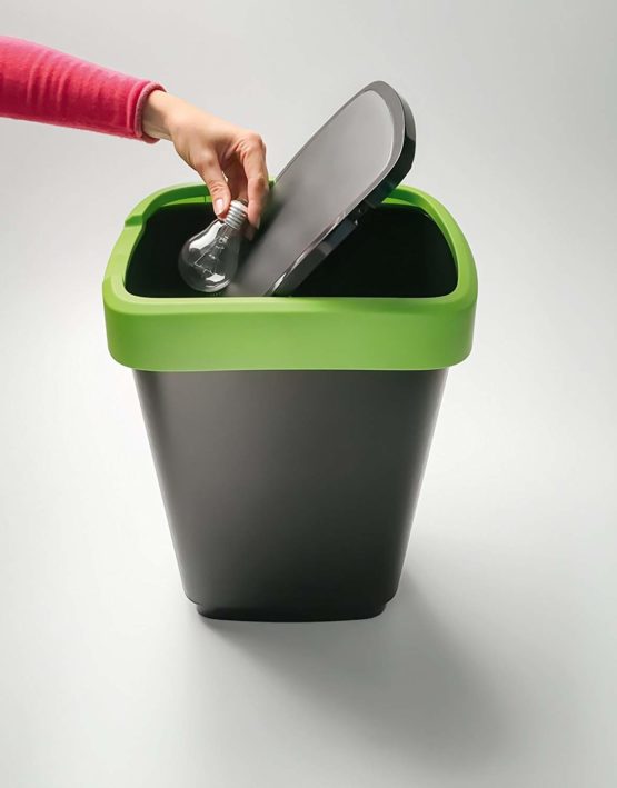 Rotho, Twist, Waste bin 50l with lid, Plastic (PP) BPA-, black/silver, 50l (40,1 x 29,8 x 60,2 cm) - Image 3