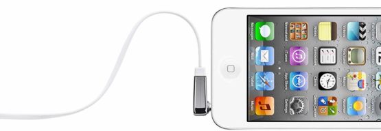 Belkin AV10128CW03-WHT MixIt Colour Range 0.9m Flat Right Angle AUX Cable - White