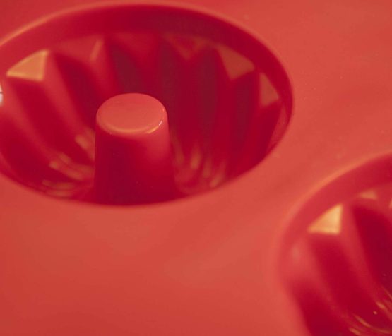Drer Kugelhopf tin Flexxibel of Silicone 6 Cups Mini 30x17,5x4,5 cm in red, 30 x 17.5 x 4.5 cm - Image 3