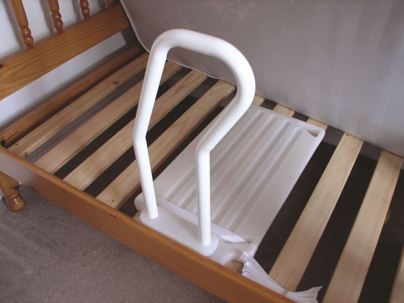 Performance Health Two-in-One Bed Rail for Divan and Slatted Beds (Eligible for VAT relief in the UK), White - Image 2